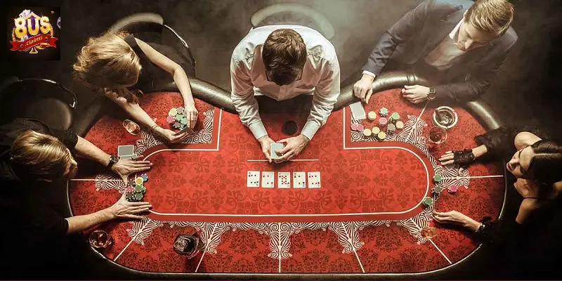 Kinh nghiệm chơi Poker Texas Hold’em tại 8us dễ thắng